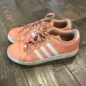 Girls pink Adidas